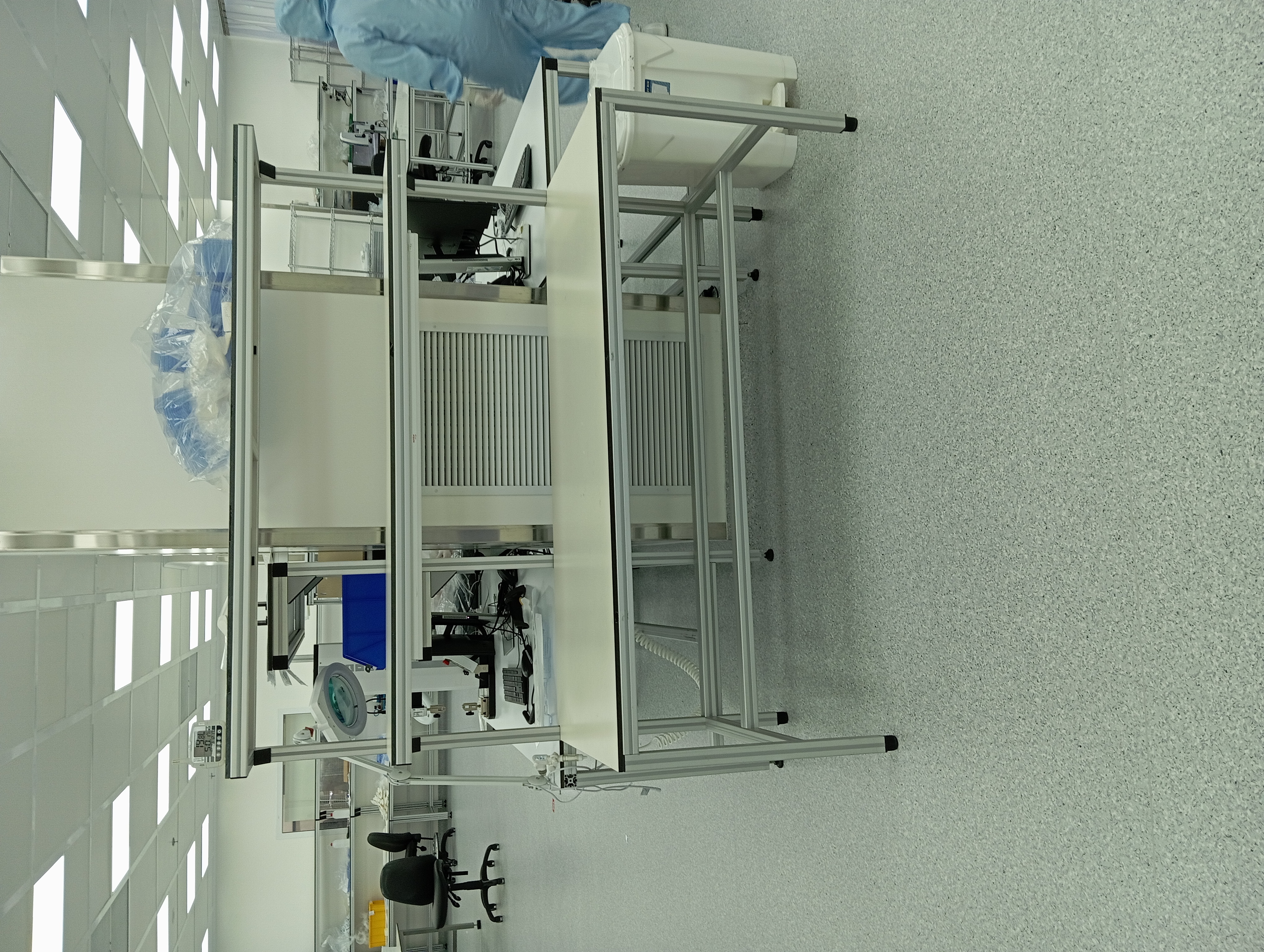 ציוד ופתרונות